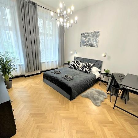 Luxury 100M2 Loft Design-Apartment At Wawel + Netflix Kraków Zewnętrze zdjęcie