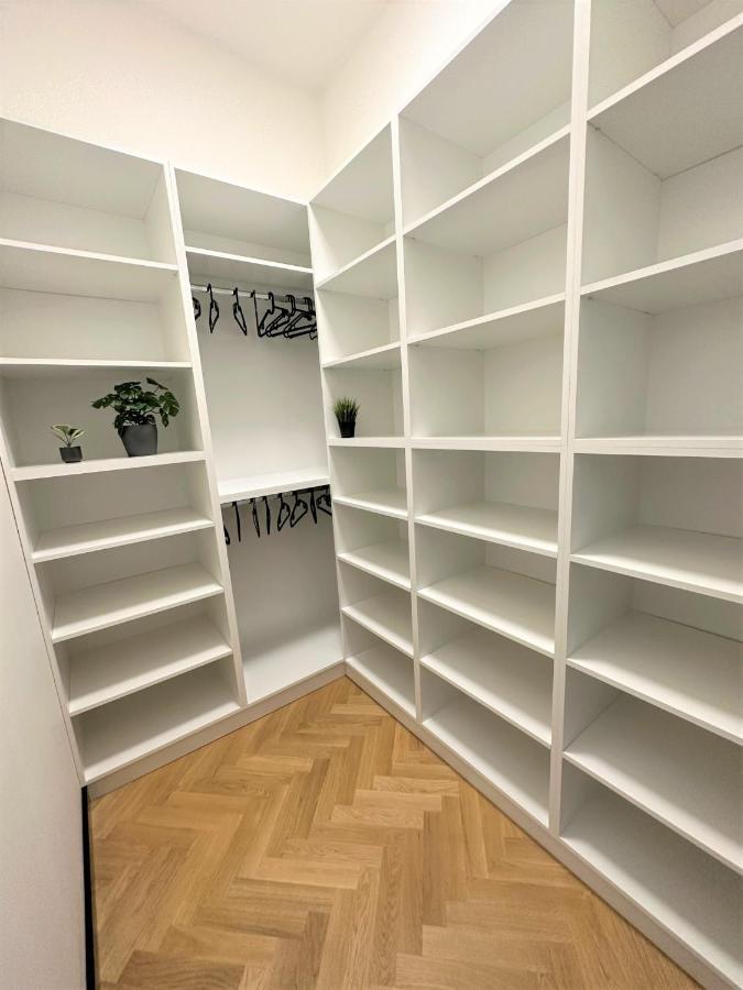 Luxury 100M2 Loft Design-Apartment At Wawel + Netflix Kraków Zewnętrze zdjęcie